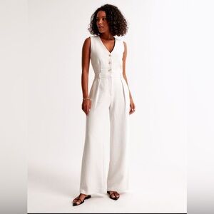 Abercrombie & Fitch White Mara Vest Jumpsuit Size S Excellent Condition
